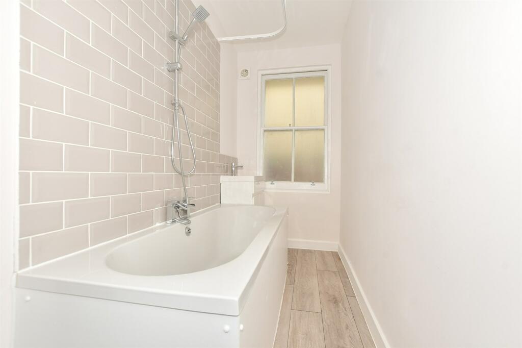 Additional property image - Trinity Gardens, Folkestone, Kent