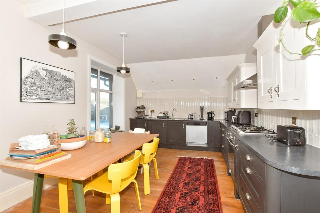 Additional property image - Radnor Park West, Folkestone, Kent