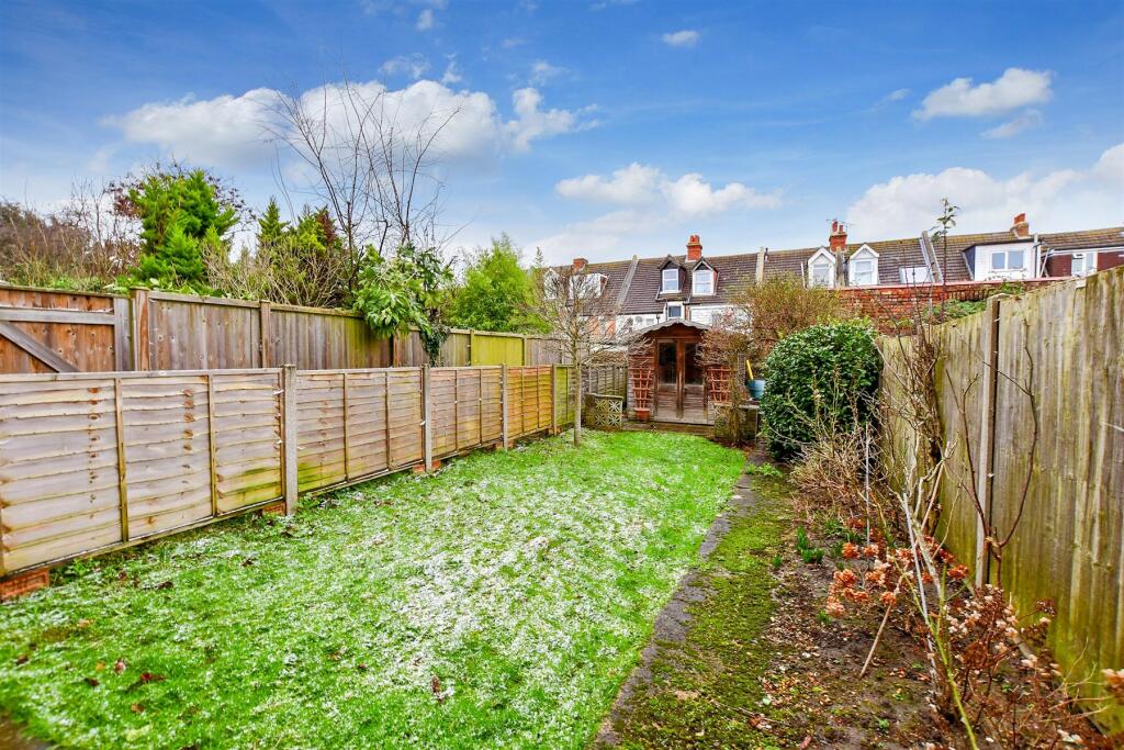3 bedroom end of terrace house for sale in Morehall Avenue, Folkestone, Kent, CT19