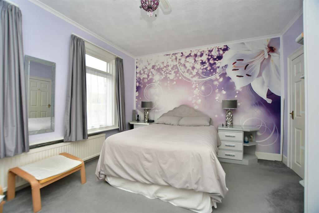 Additional property image - Darnley Road, Gravesend, Kent