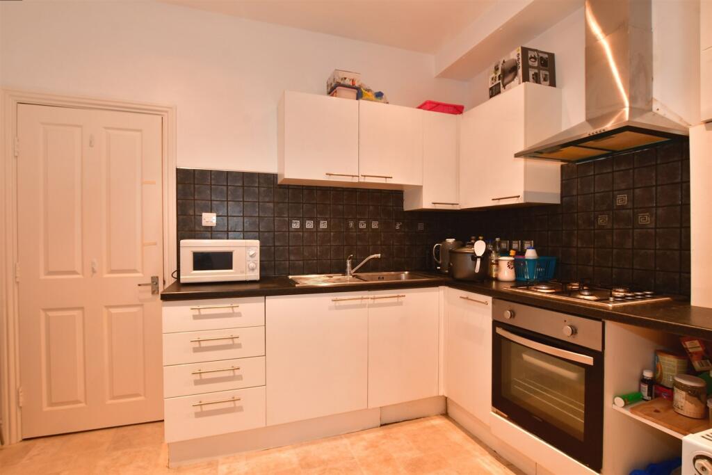 Additional property image - Parrock Street, Gravesend, Kent