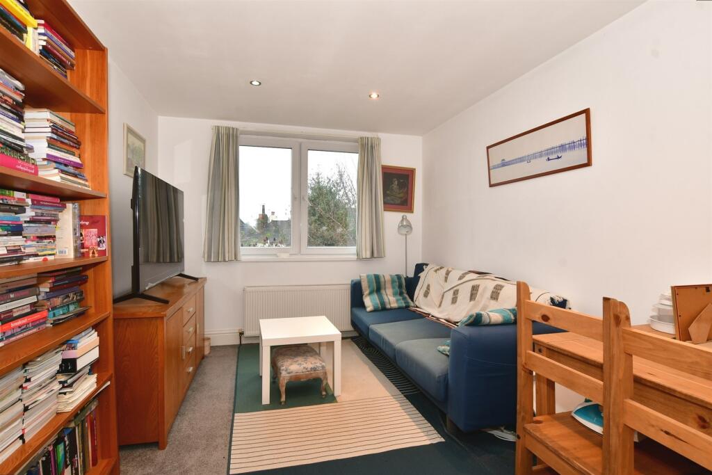 Additional property image - Parrock Street, Gravesend, Kent