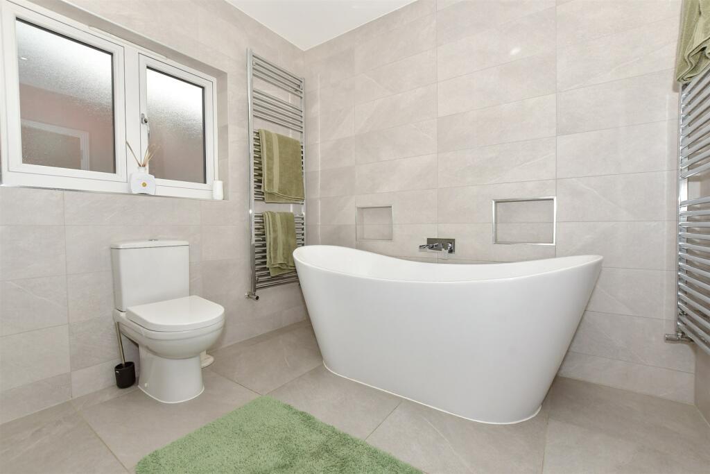 Additional property image - Pear Tree Lane, Shorne, Gravesend, Kent