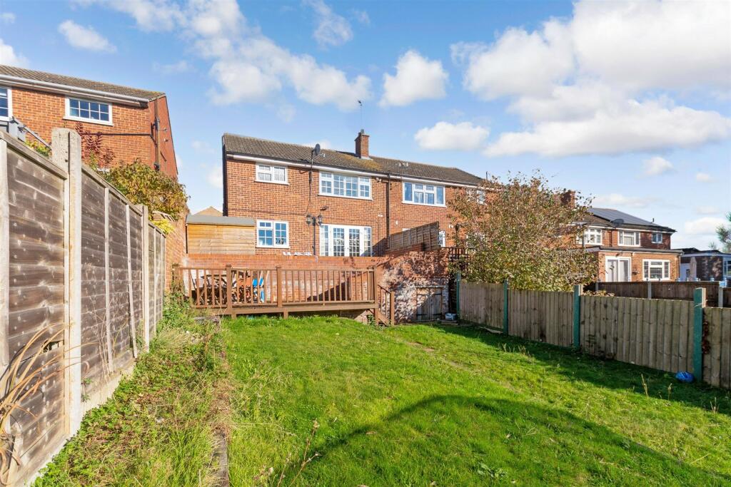 Additional property image - Saxon Close, Northfleet, Gravesend, Kent