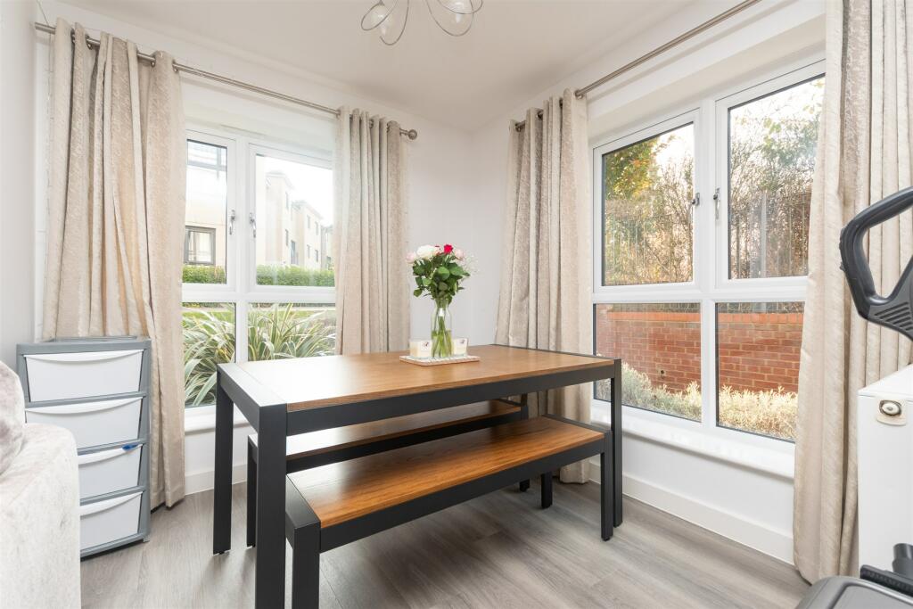 Additional property image - Hindmarsh Crescent, Gravesend, Kent