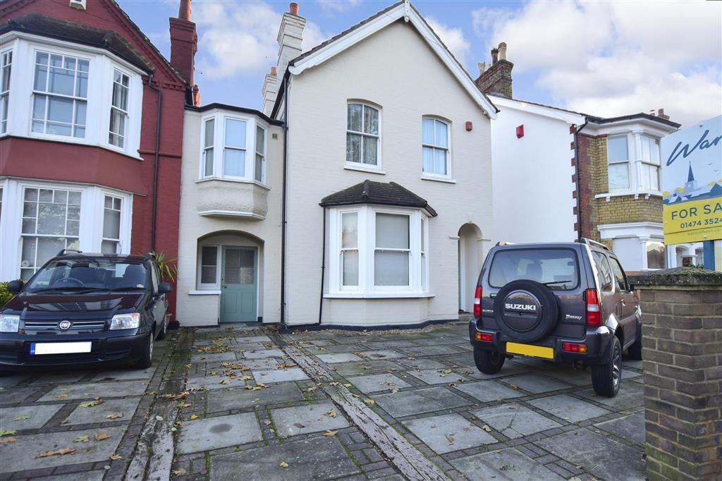 4 bedroom detached house for sale in Old Road West, Gravesend, Kent, DA11