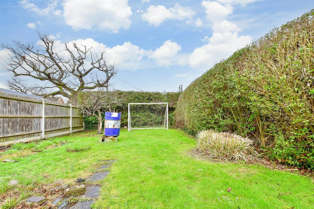 3 bedroom terraced house for sale in Lane, Headcorn, Ashford, Kent, TN27