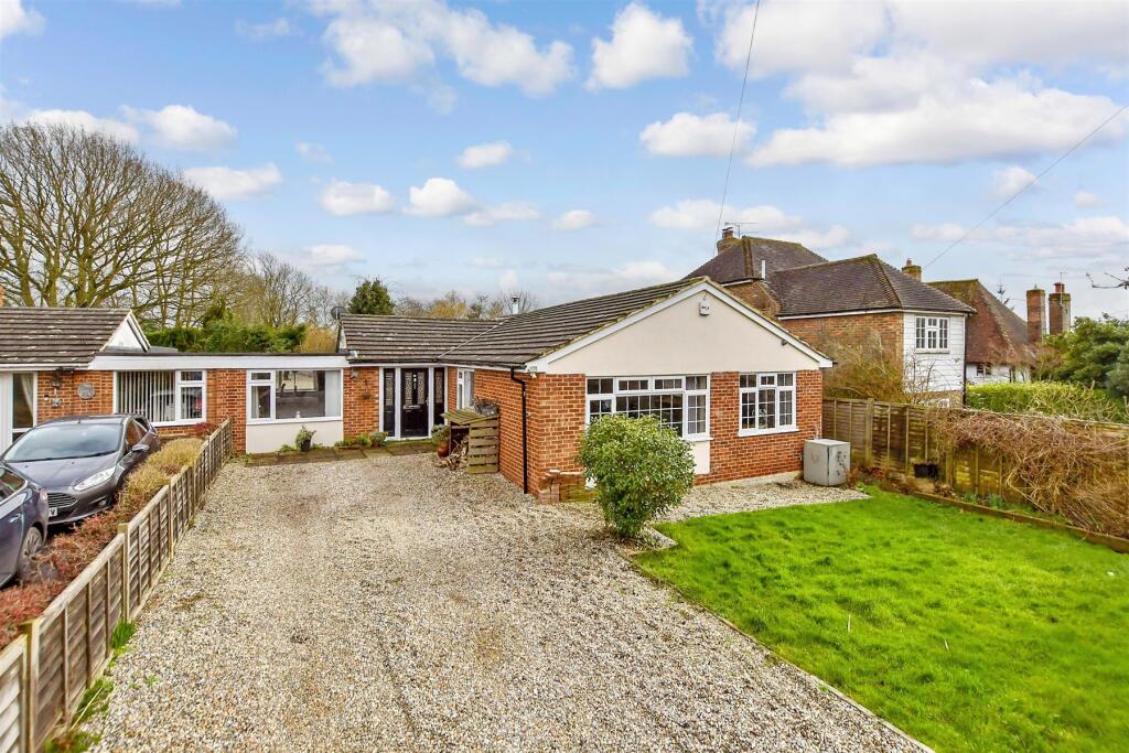 Main image of property: Headcorn Road, Maidstone, Kent