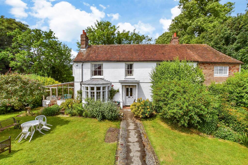 Main image of property: Chart Road, Sutton Valence, Maidstone, Kent