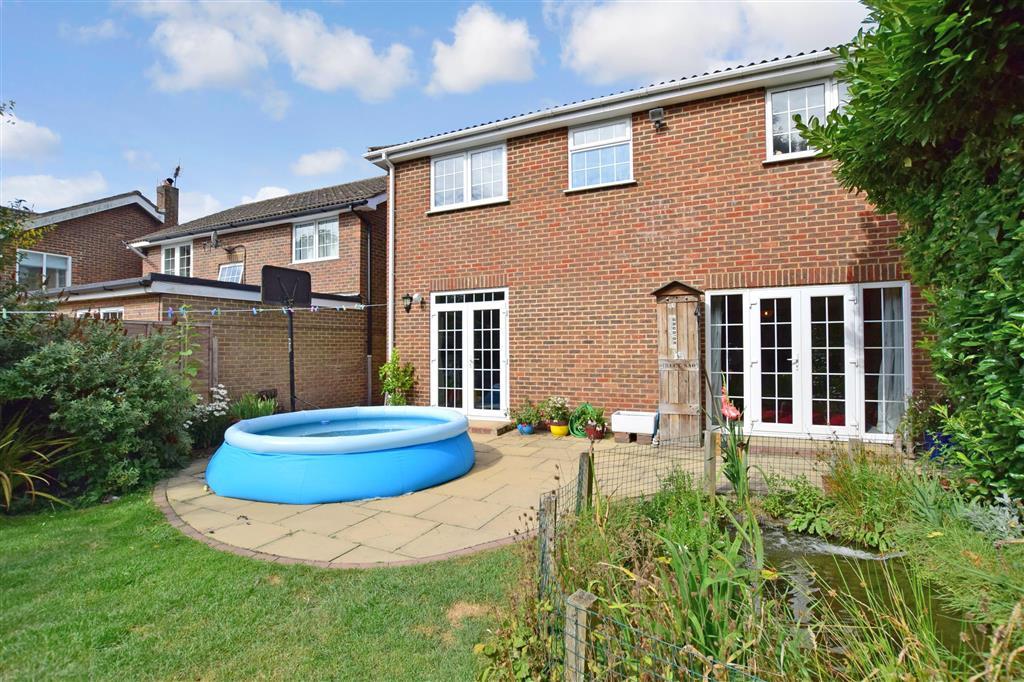 6 bedroom detached house for sale in The Street, Maidstone