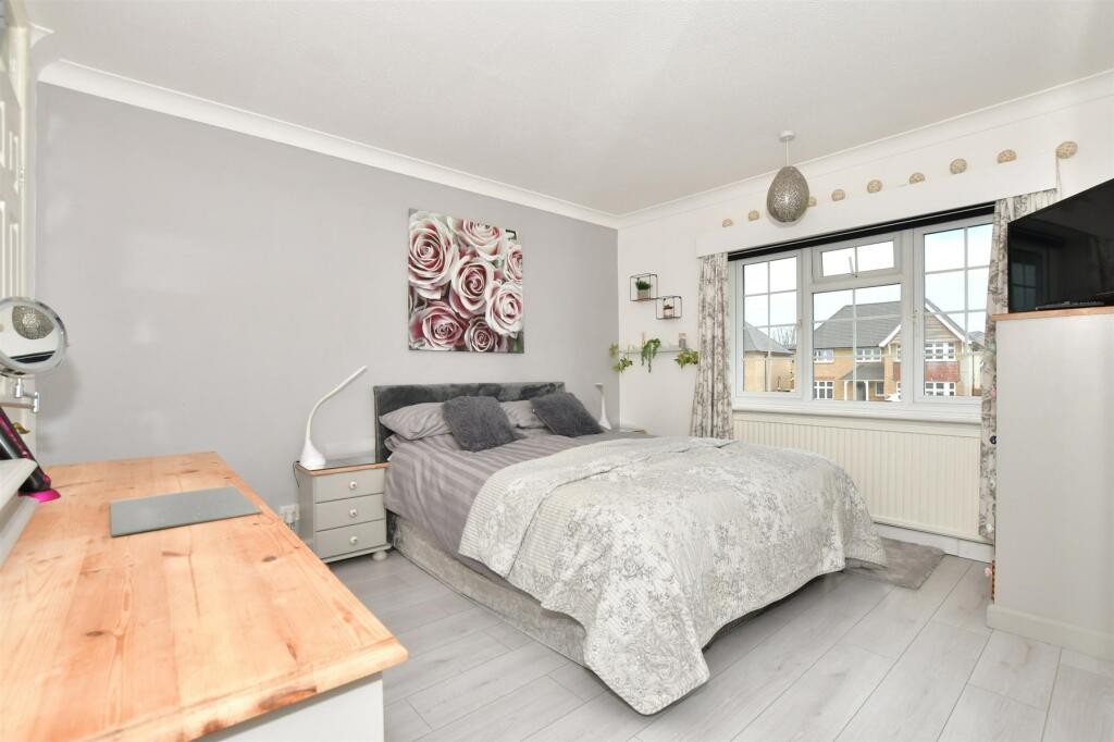 4 bedroom detached house for sale in Bullockstone Road, Herne Bay, Kent