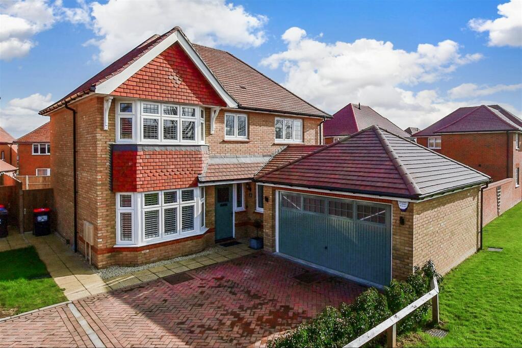 4 bedroom detached house for sale in Condor Close, Herne Bay, Kent, CT6
