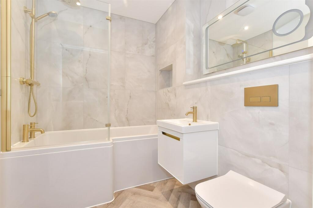 Additional property image - Pier View, St. George's Terrace, Herne Bay, Kent