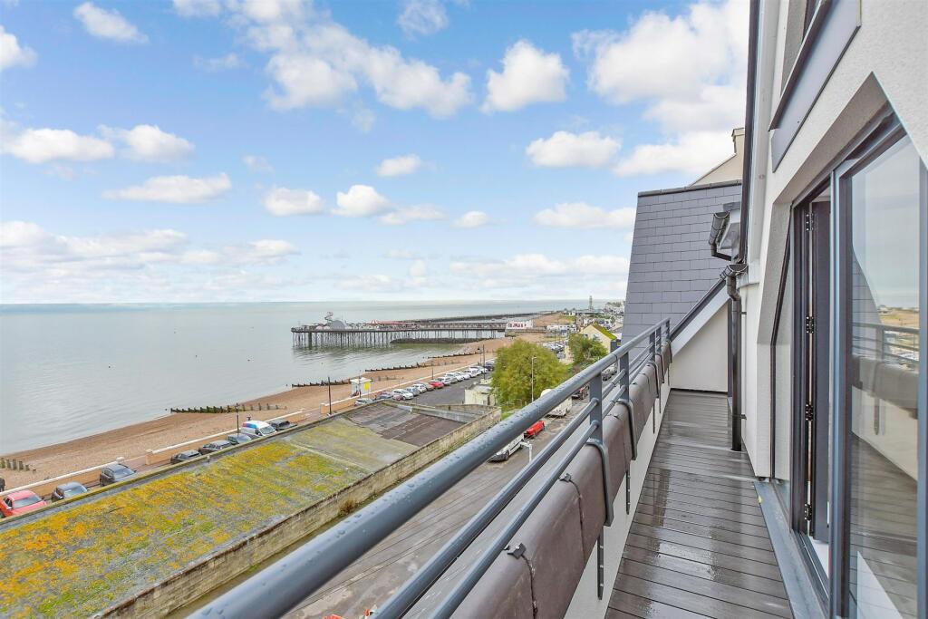Additional property image - Pier View, St. George's Terrace, Herne Bay, Kent