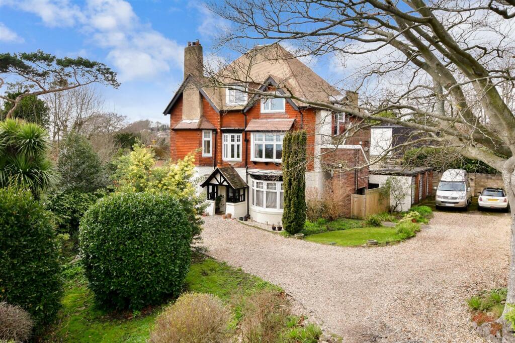 Main image of property: North Road, Hythe, Kent