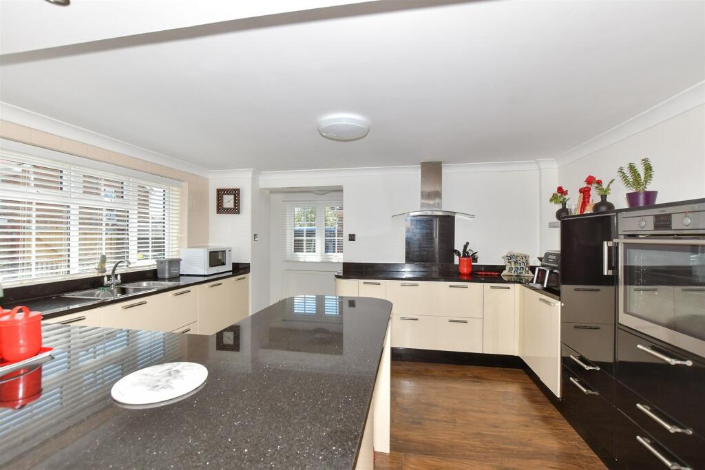 Additional property image - Fisher Close, Hythe, Kent