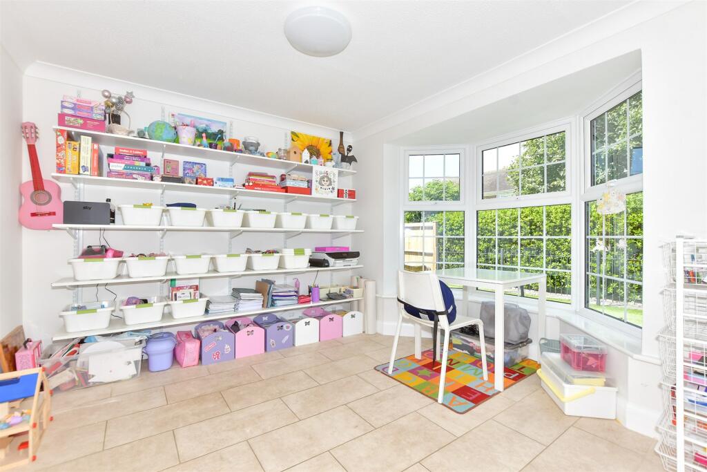 Additional property image - Fisher Close, Hythe, Kent