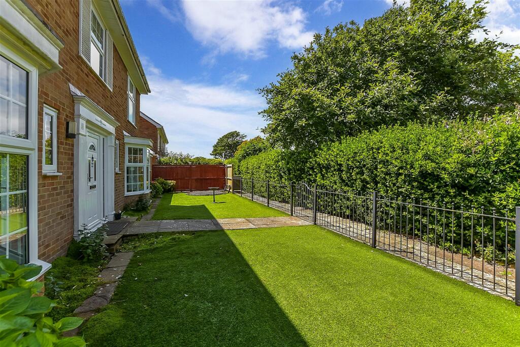 Additional property image - Fisher Close, Hythe, Kent