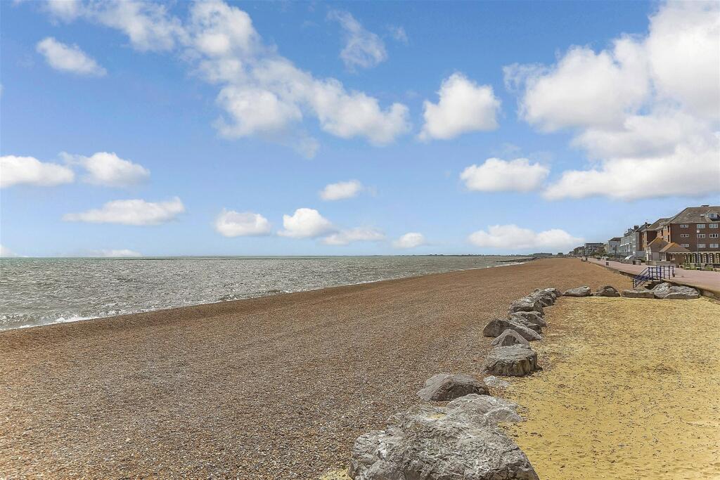 Additional property image - Fisher Close, Hythe, Kent