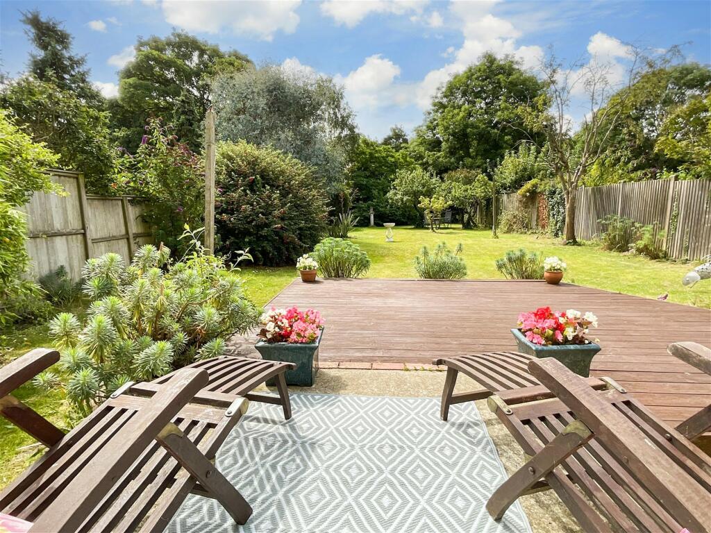 Additional property image - Earlsfield Road, Hythe, Kent