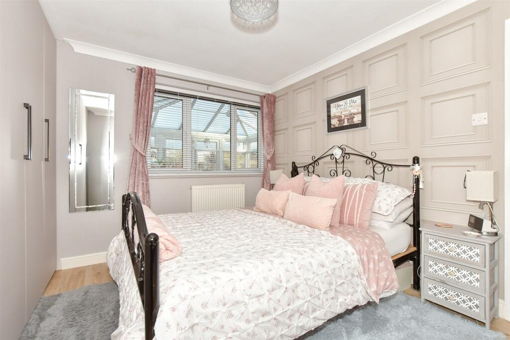 Additional property image - Dove Close, Hythe, Kent
