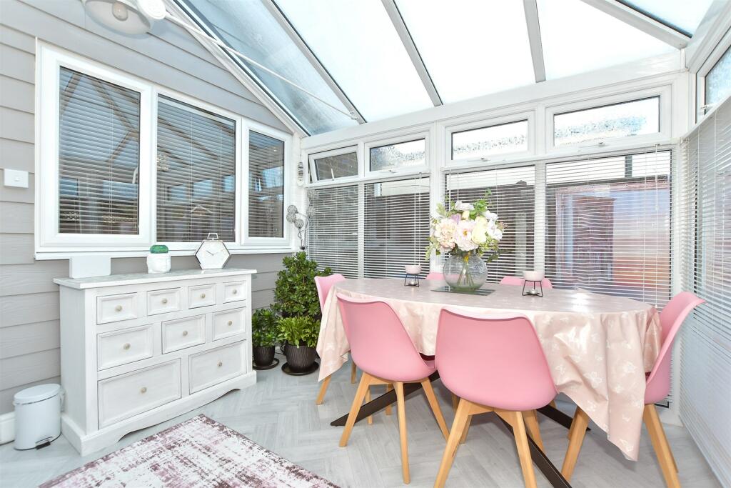 Additional property image - Dove Close, Hythe, Kent