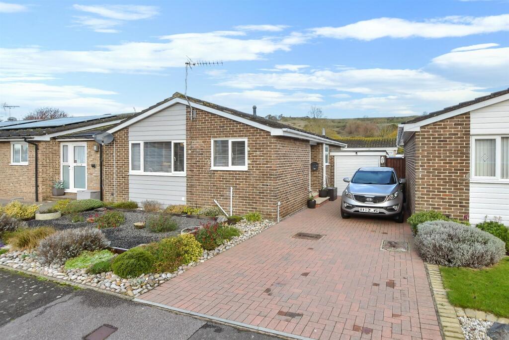 Additional property image - Dove Close, Hythe, Kent