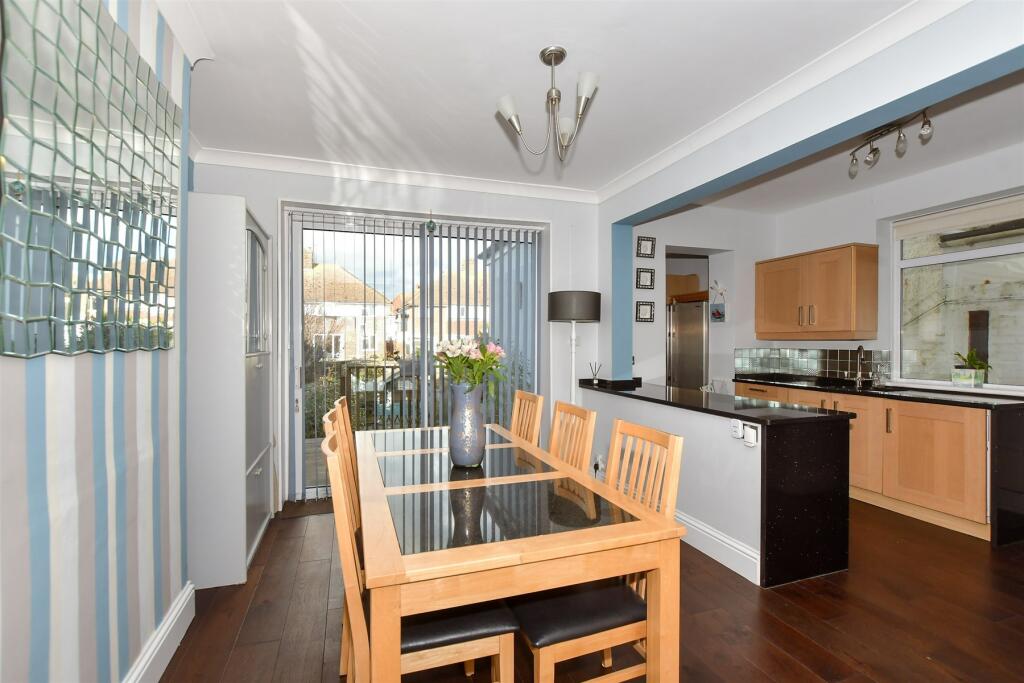 Additional property image - West Parade, Hythe, Kent