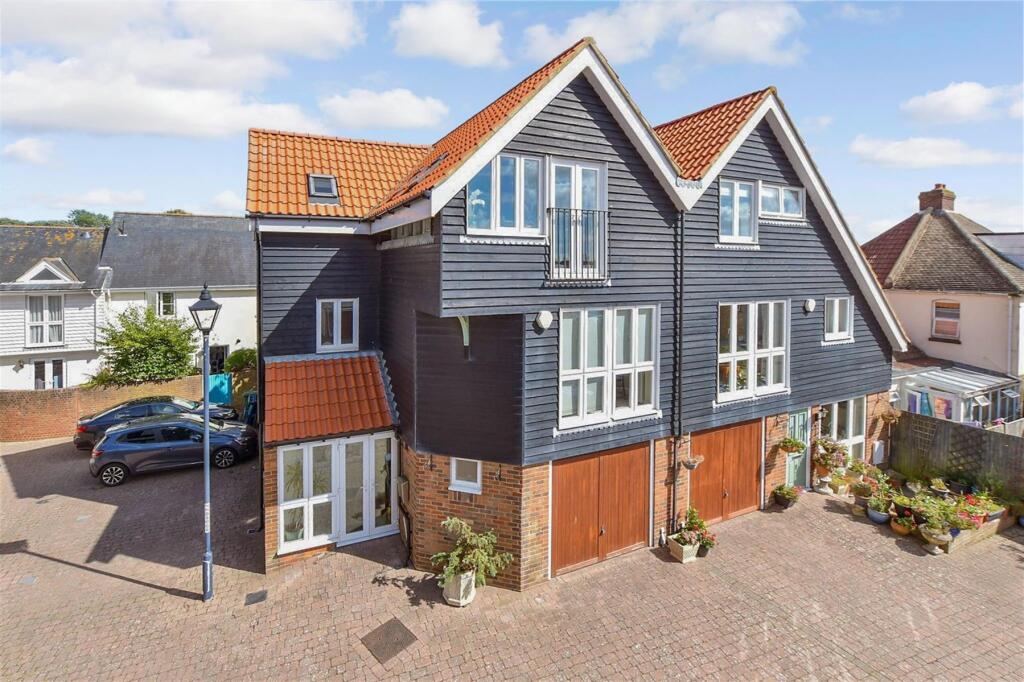 Main image of property: Newmans Close, Hythe, Kent