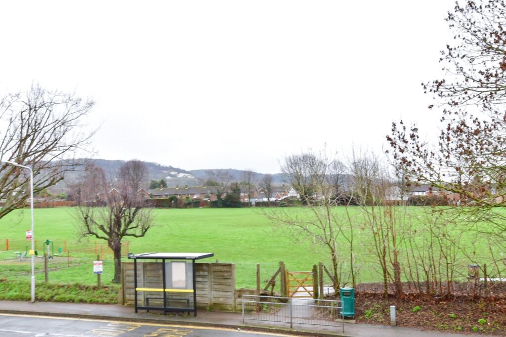 2 bedroom end of terrace house for sale in Bull Lane, Eccles, Kent, ME20