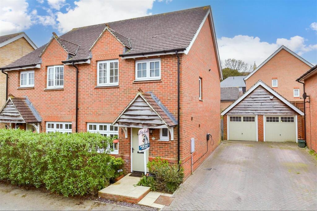 Main image of property: Albion Drive, Larkfield, Aylesford, Kent