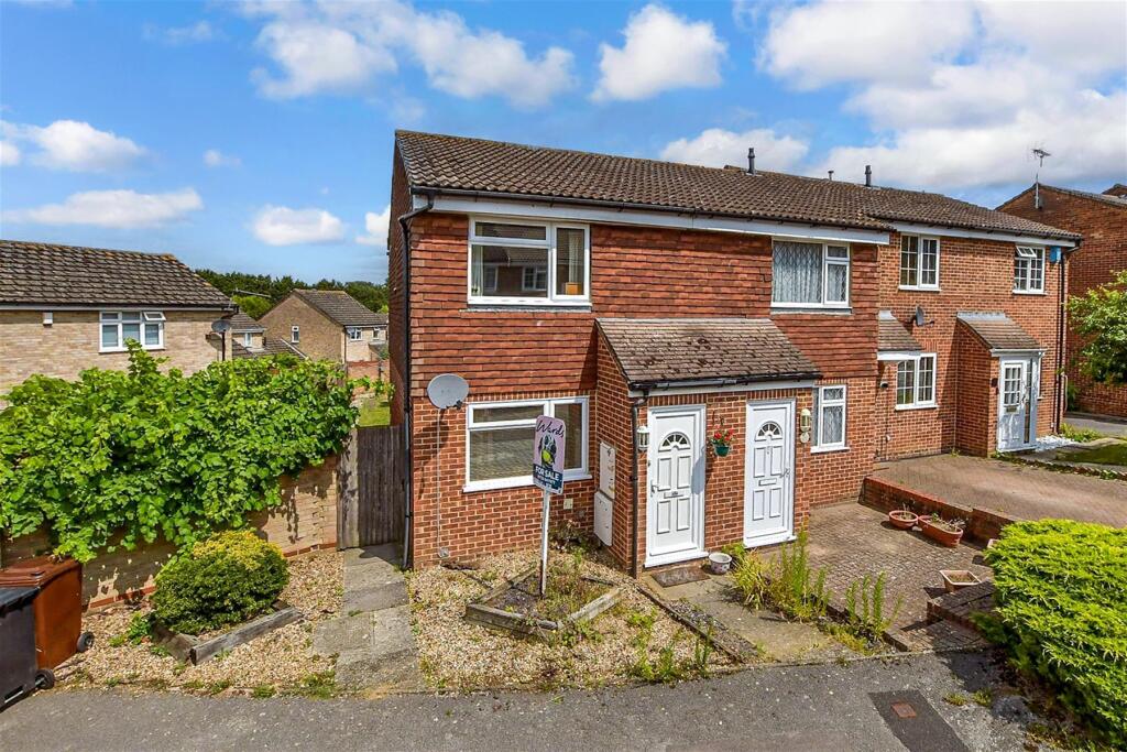 Main image of property: Barleycorn, Leybourne, West Malling, Kent