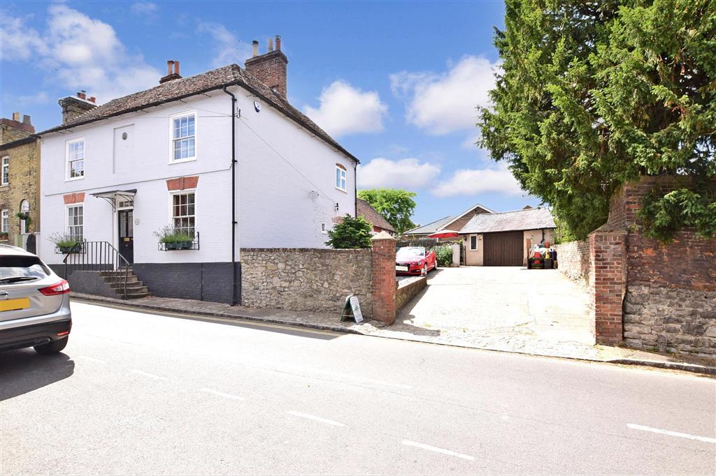 5 bedroom detached house for sale in High Street, East Malling, West