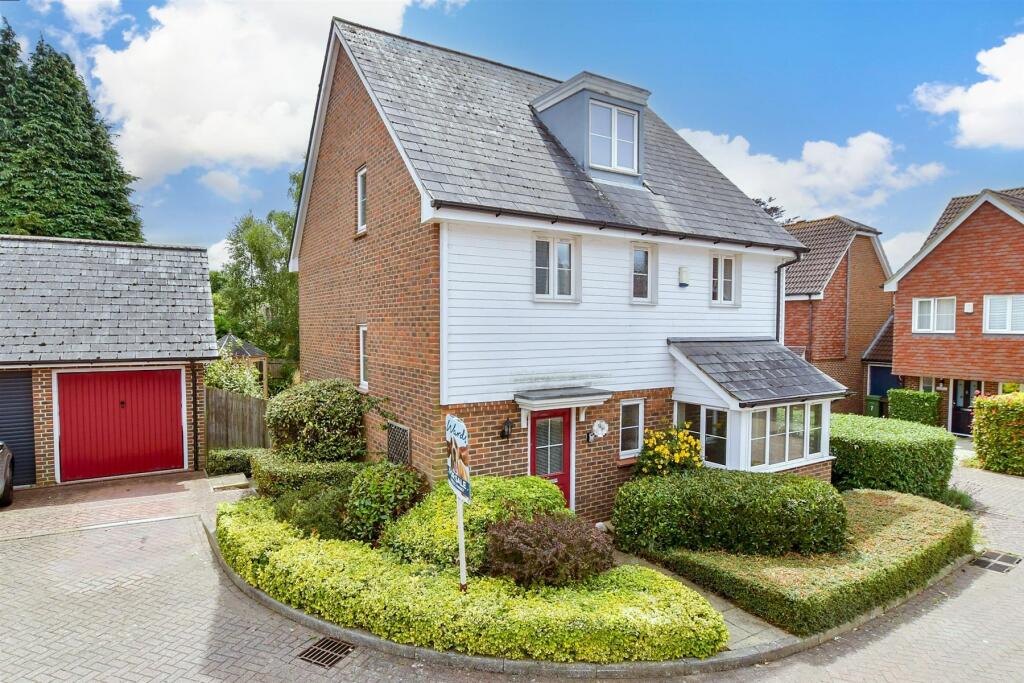 Main image of property: Oaklands, Maidstone, Kent