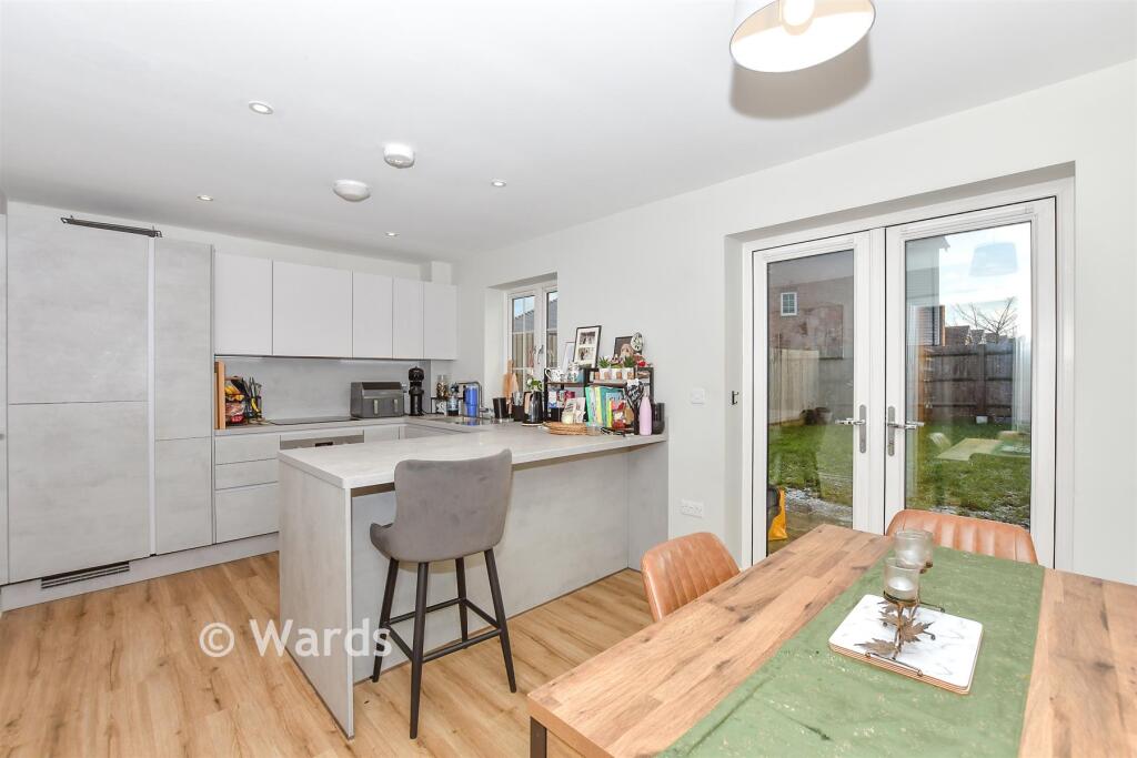 Main image of property: Tompsett Close, Boughton Monchelsea, Maidstone, Kent