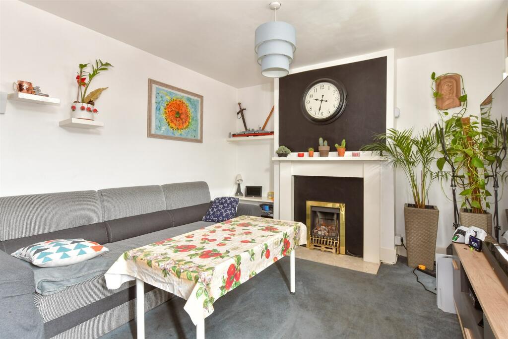 2 bedroom terraced house for sale in Lower Boxley Road, Maidstone, Kent