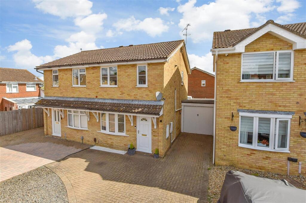 Main image of property: Finglesham Court, Maidstone, Kent