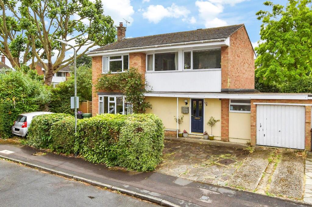 Main image of property: Lamberhurst Road, Maidstone, Kent