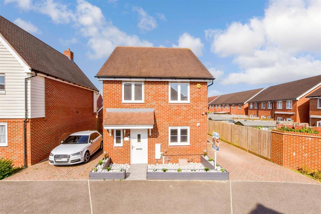 Main image of property: Oaken Wood Drive, Maidstone, Kent