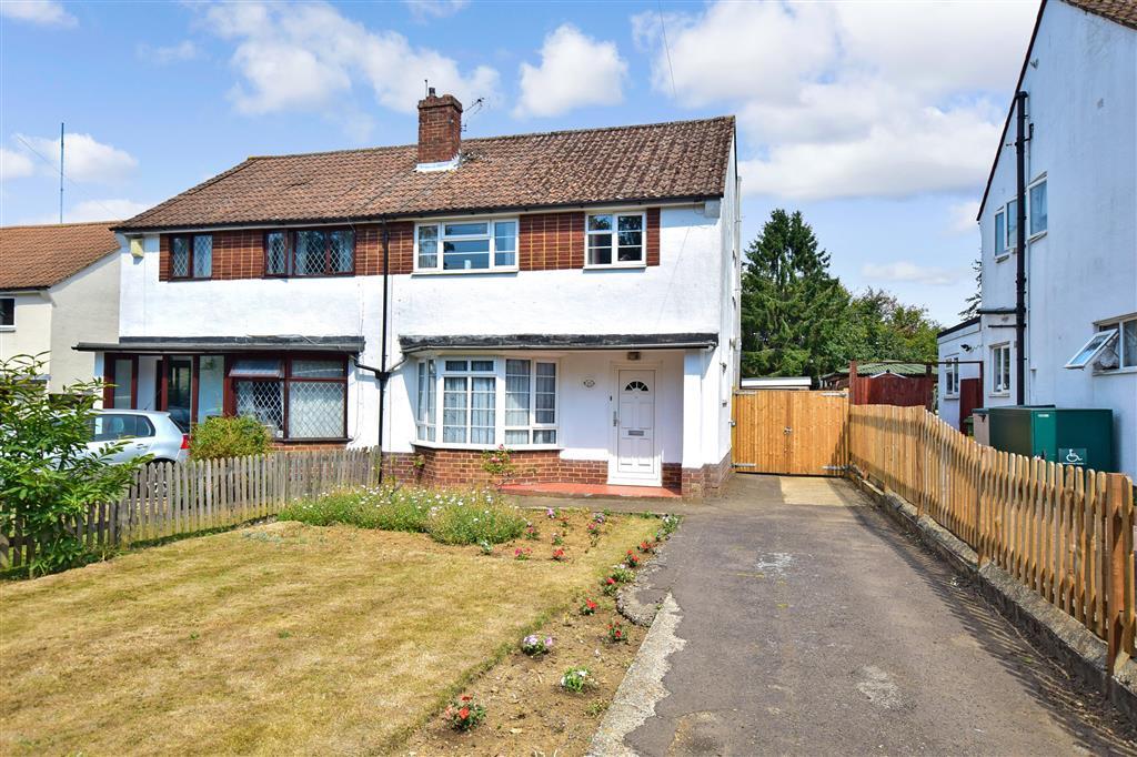 3 Bedroom Semi Detached House For Sale In Sutton Road Maidstone Kent