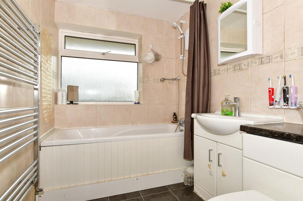 Additional property image - Lyndhurst Way, Istead Rise, Kent