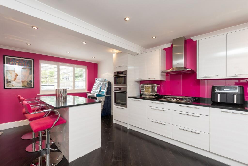 Additional property image - The Russets, Meopham, Kent