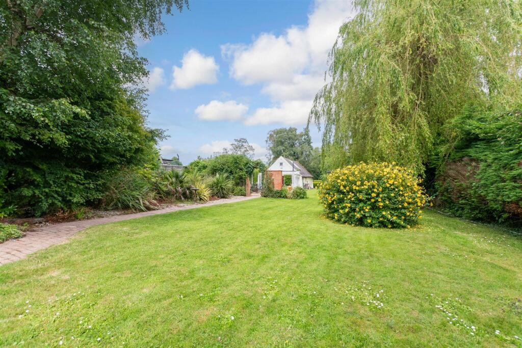Additional property image - David Street, Harvel, Meopham, Kent