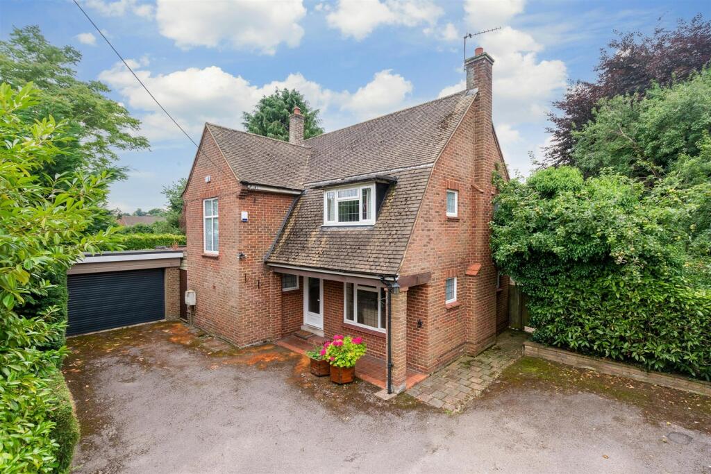 Main image of property: Norwood Lane, Meopham, Kent