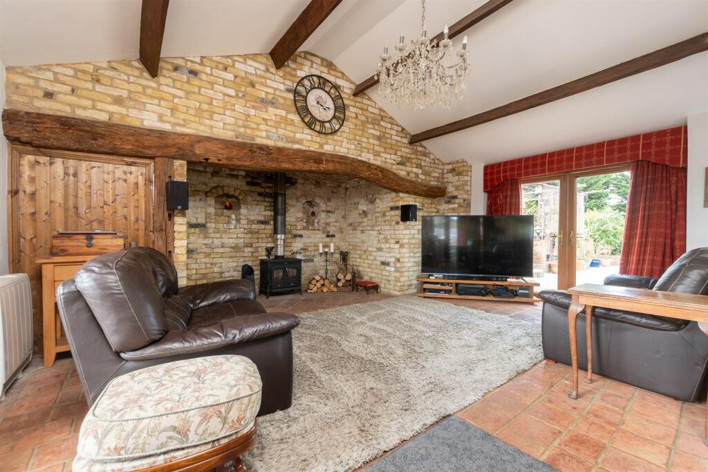 Additional property image - Northfleet Green Road, Southfleet, Gravesend, Kent