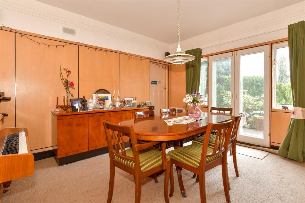 Additional property image - Wrotham Road, Meopham Green, Meopham, Kent