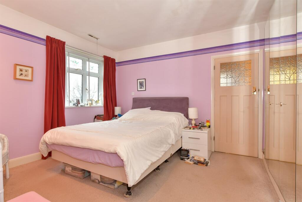 Additional property image - Wrotham Road, Meopham Green, Meopham, Kent