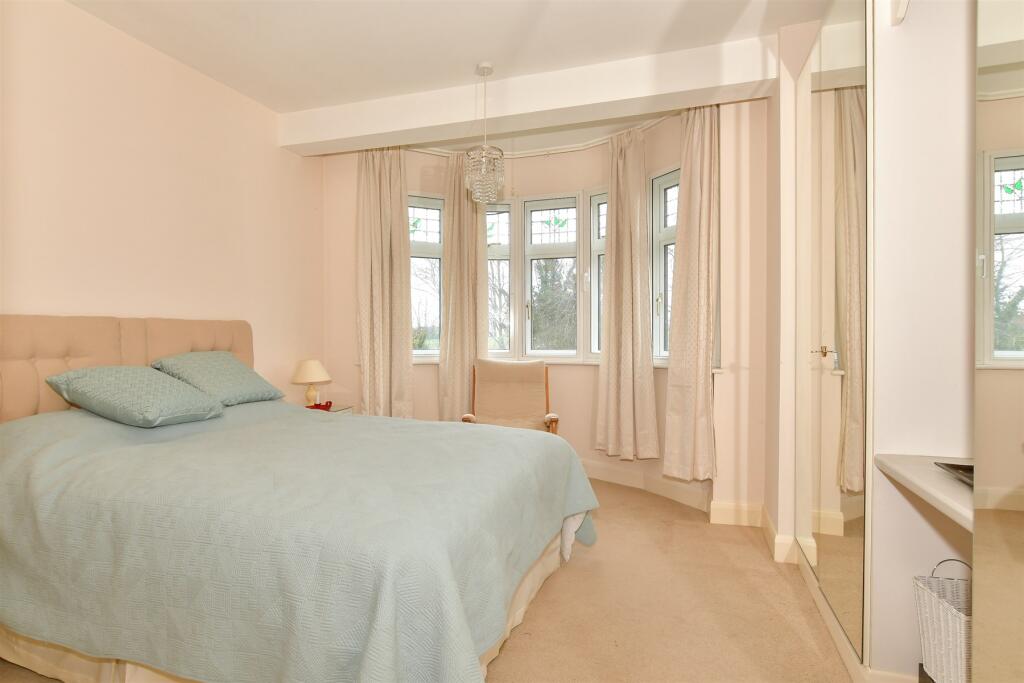 Additional property image - Wrotham Road, Meopham Green, Meopham, Kent