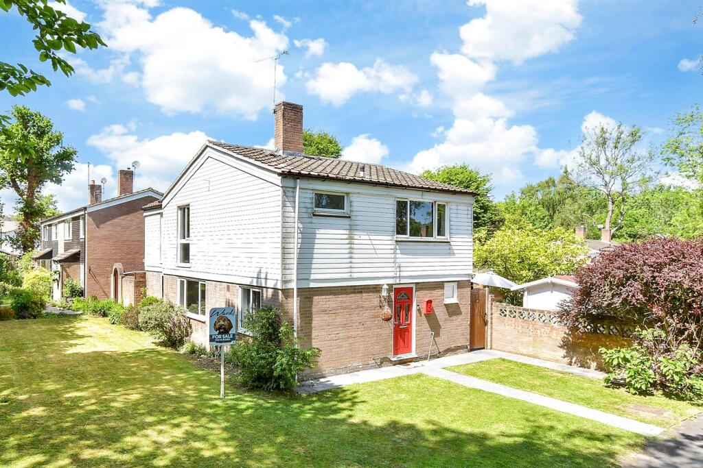 Main image of property: Stonecroft, Vigo Village, Meopham, Kent