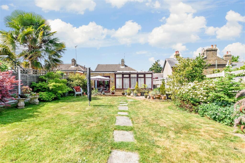 Main image of property: Wrotham Road, Meopham, Gravesend, Kent